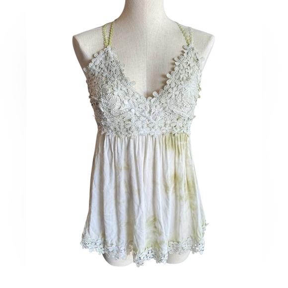 NWT Lace Camisol Size Medium - Picture 6 of 6